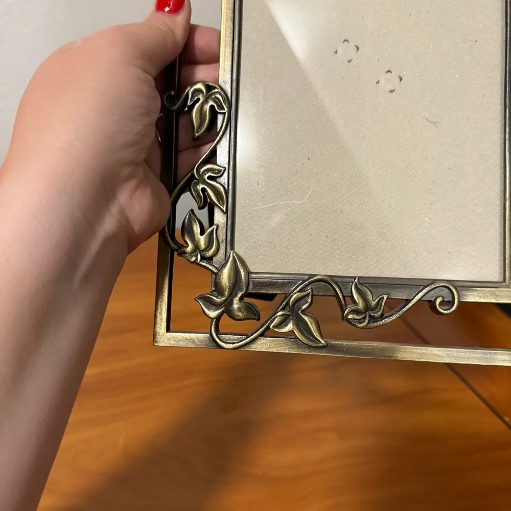 The Weston Gallery Heavy Brass‎ Metal Frame Floral Vines Ivy 4.5x6.5